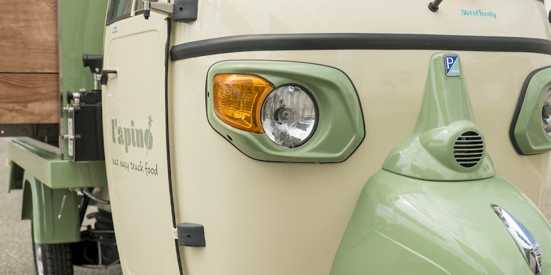 Get ready for summer with a prompt delivery truck!