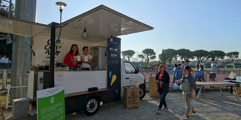 “INSOLITE ESSENZE” DI CAVAREI E IL COFFEE TRUCK SOLIDALE